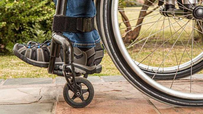 Older Adults Often Face New Disabilities After Hospital Stay
