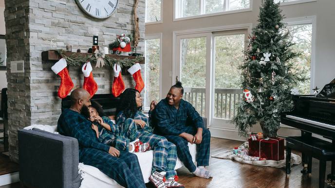 14-Day Quarantine Still Best Before Seeing Loved Ones for the Holidays