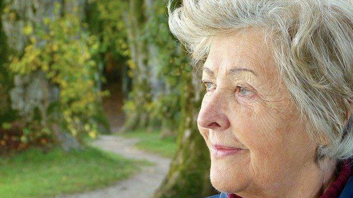Older Women Who Ate More Plant Protein Had Lower Risk of Premature, Dementia-Related Death