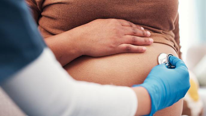 Pre-pregnancy obesity predicts future heart health - Northwestern Now