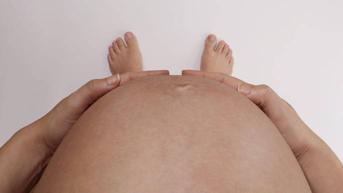 Most Pregnant Women with COVID-19 Don't Suffer Worse Illness Than the General Population