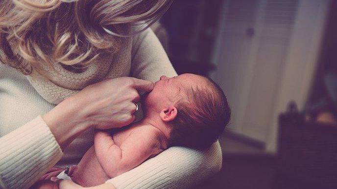 Health Benefits of Breastfeeding for Mother: Lactation & Visceral, Pericardial Fat